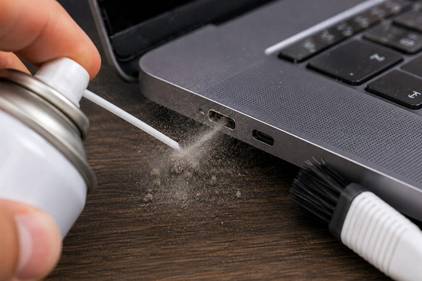 کثیف شدن پورت تایپ سی؛ اولین دلیل ثابت نماندن کابل