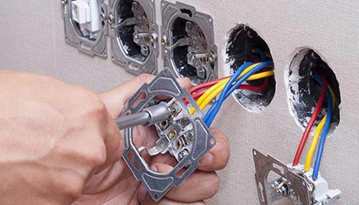 نصب مکانیزم پریز برق